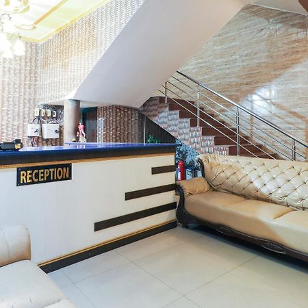 Oyo Hotel Rajendra Khalilabad Kültér fotó